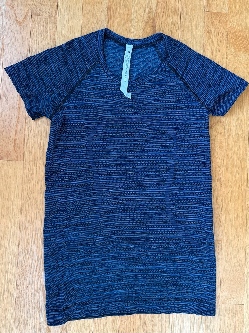 Lululemon Swiftly Tech Short Sleeve Blue